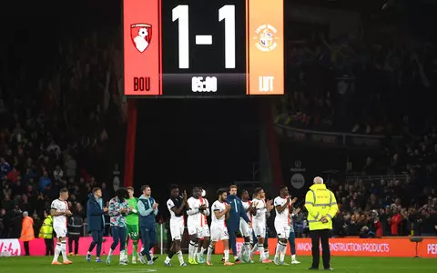 Broken match at Bournemouth, champion's slip-up