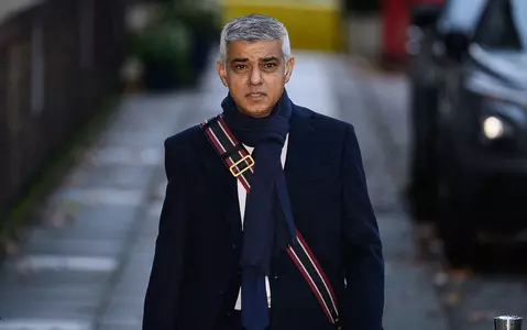 UK media: London mayor blocks transfer of scrap cars to Ukraine