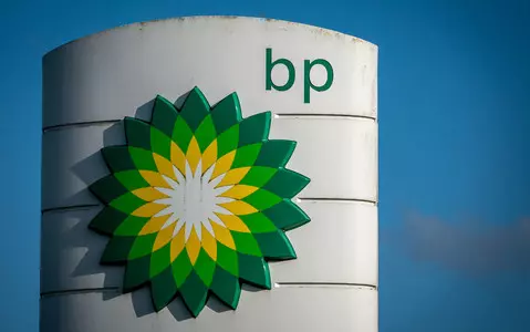 Oil giant BP to pause all shipments through the Red Sea after Huti attacks