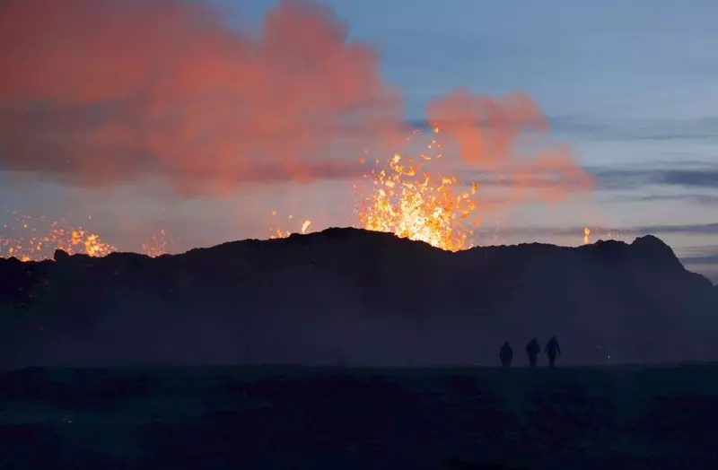 Islandia: Wybuch wulkanu po tygodniach wstrząsów ziemi