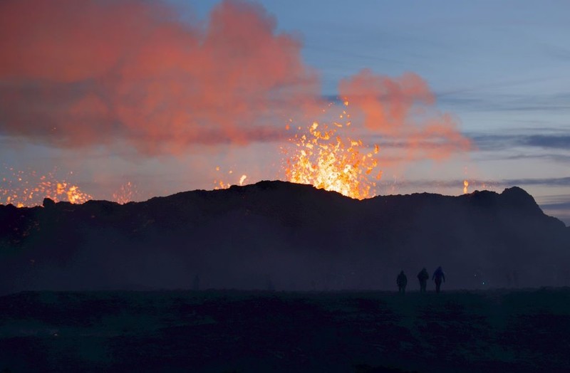 Islandia: Wybuch wulkanu po tygodniach wstrząsów ziemi