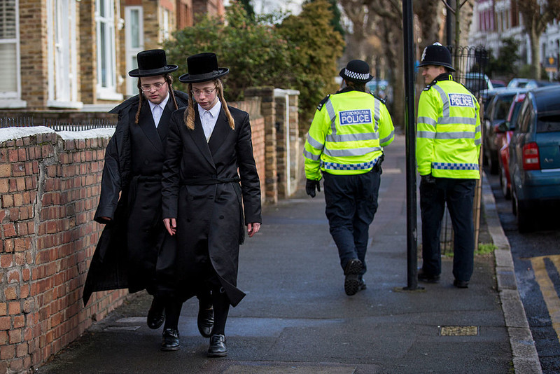 ONS: 287,000 Jews live in England and Wales, that's 0.5 per cent of the population