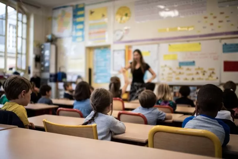 Francja: Rośnie liczba nauczycieli, którzy nie przychodzą do pracy, gdyż czują się zagrożeni