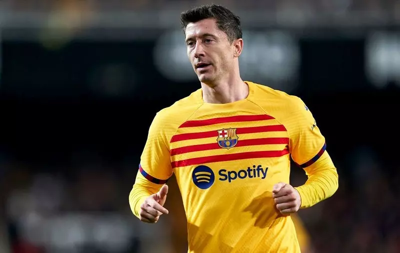 The agent confirmed that Lewandowski will remain at Barcelona