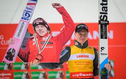 World Cup in ski jumping: Lanisek with fair play award for gesture of support for Kubacki