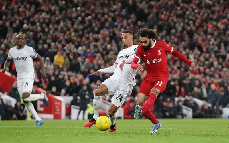 Puchar Ligi w Anglii: Wysokie zwycięstwo Liverpoolu w ostatnim ćwierćfinale