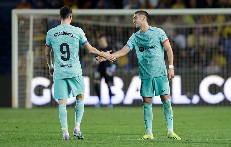 Szczęśliwa wygrana Barcelony, Lewandowski bez gola