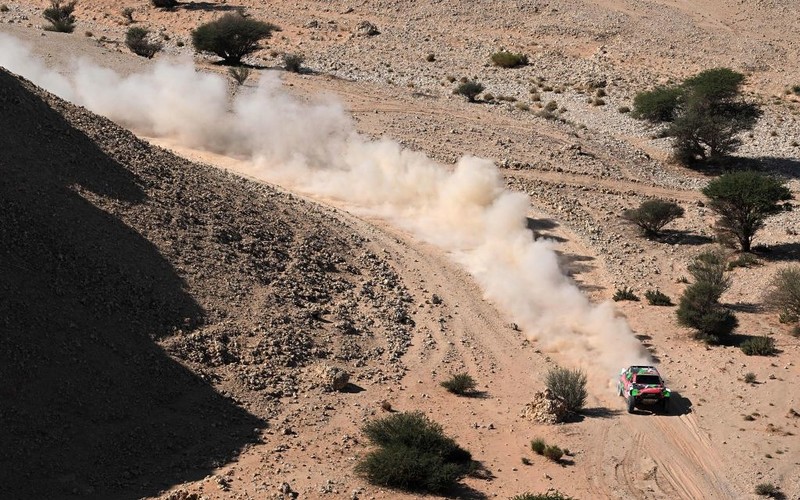 Rajd Dakar: Eryk Goczał wygrał czwarty etap, kara dla Hołowczyca