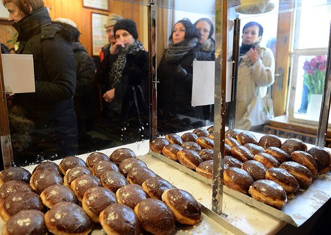 Almost all Poles eat donuts on Fat Thursday