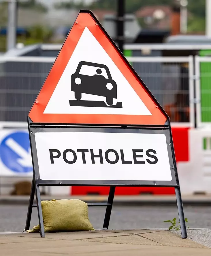 Hertfordshire: Robot będzie identyfikował i łatał dziury w drogach 