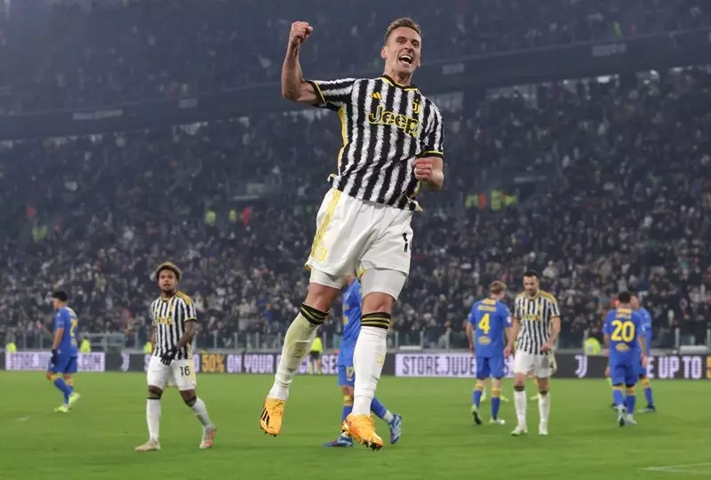 Puchar Włoch: Trzy gole Milika dla Juventusu w zwycięskim ćwierćfinale