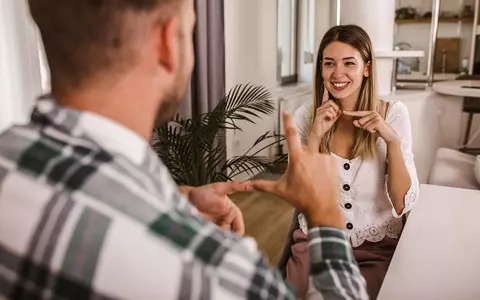 UK to introduce British Sign Language school qualification