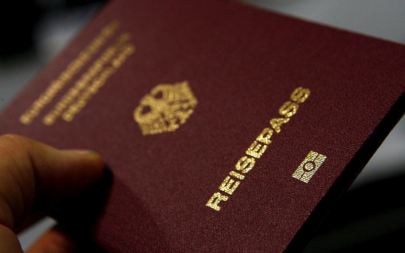 It will be easier to obtain a German passport than before. Amendments to the act were adopted