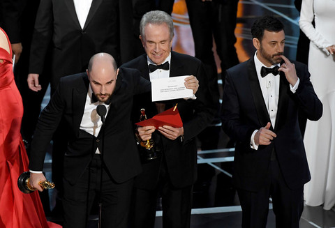 Wielka wpadka na Oscarach. "La La Land" najlepszym filmem przez pomyłkę