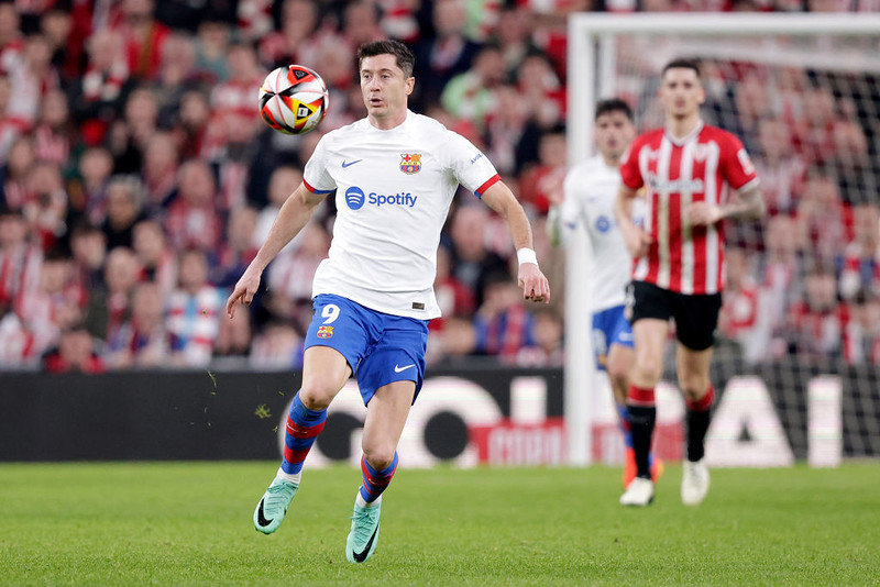 Copa del Rey: Lewandowski goal, but Barcelona eliminated after extra time