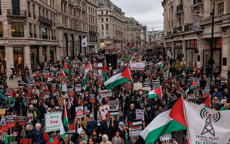 For the eighth time, a solidarity march with the Palestinians passed through London