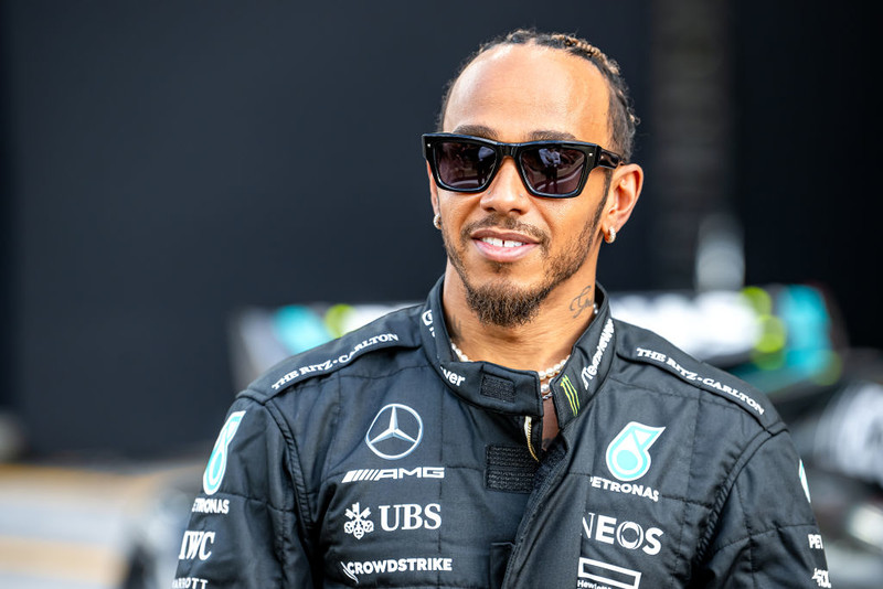 Formula 1: Hamilton begins final season at Mercedes