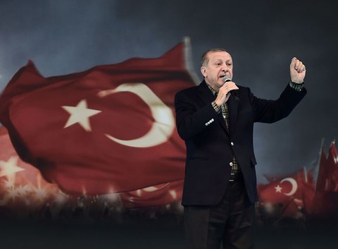Prezydent Turcji porównuje działania Niemiec do nazizmu