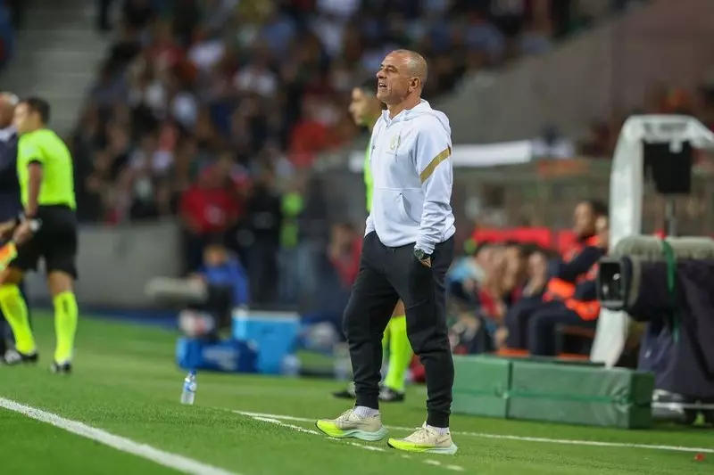 Piłkarska LM: Napoli zmieniło trenera tuż przed meczem z Barceloną