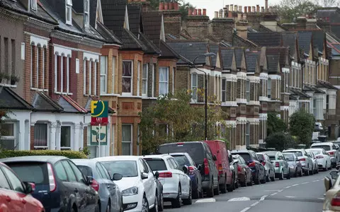 Rents fall for third month in a row across the UK