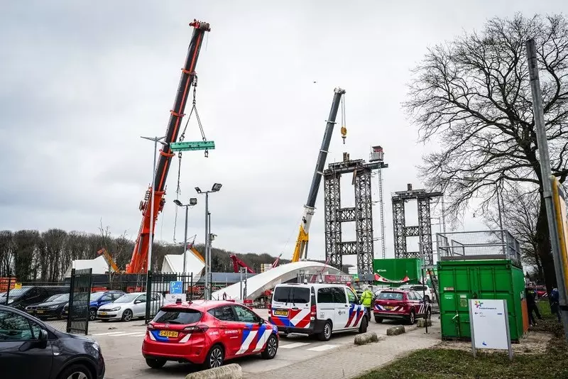 Netherlands: Two workers, including a Pole, killed in bridge construction accident