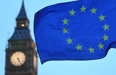 Izba Lordów przyjęła poprawkę dotyczącą weta wobec Brexitu