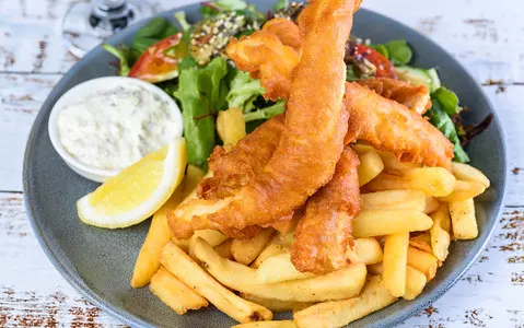 UK government assures there will be no shortage of fish for fish and chips after Russia breaks deal