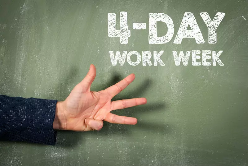 Większość firm w UK biorących udział w pilotażu wprowadziło na stałe 4-dniowy tydzień pracy