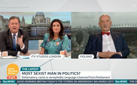 Korwin-Mikke w brytyjskiej telewizji. Prezenter ITV nazwał go "seksistowską świnią"