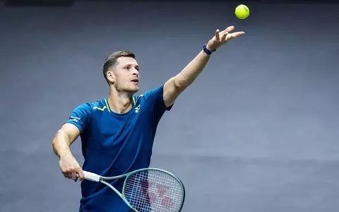 Turniej ATP w Dubaju: Awans Hurkacza po bardzo trudnym meczu