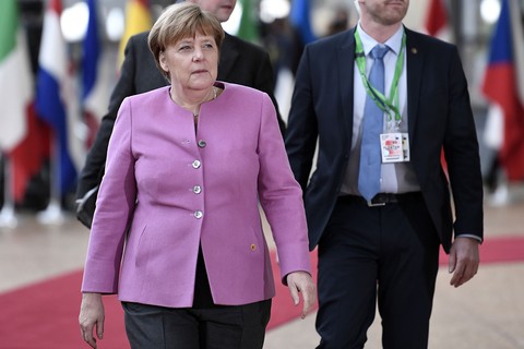 Merkel z rekordowym poparciem. Może liczyć na głosy 60 procent Niemców