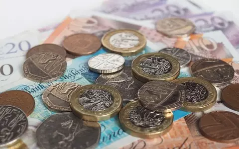 British expert: Cash is needed, digital money will not completely replace it