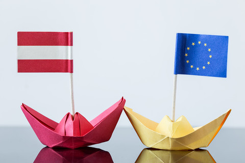 Austria threatens EU funding cuts