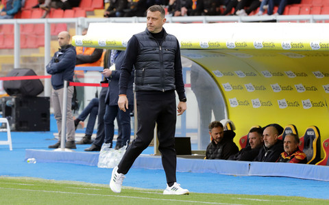 Lecce fired coach after scandalous incident