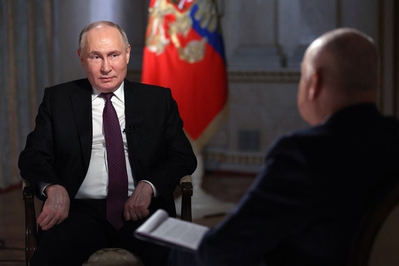 Putin: Rosja jest gotowa do wojny nuklearnej, ale "nie wszystko do niej spieszy"