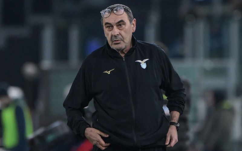 Lazio coach Maurizio Sarri resigned