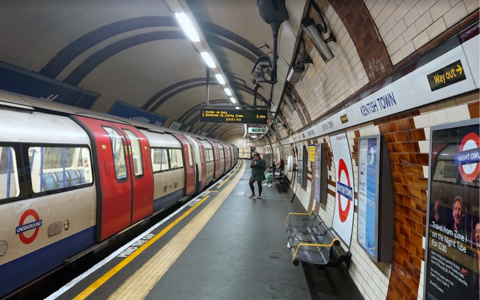 Which London stations are shut or closing soon?