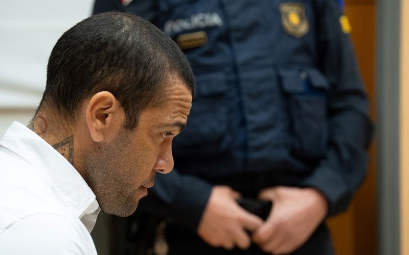 Dani Alves granted €1m bail after sexual assault conviction