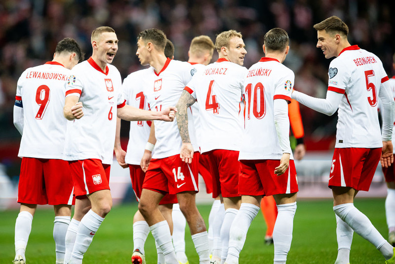 Eliminacje Euro 2024: Polska rozbiła Estonię w barażowym meczu