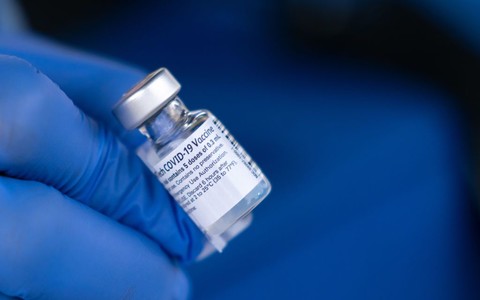 UK: Szczepionki na Covid po raz pierwszy będą sprzedawane w sklepach