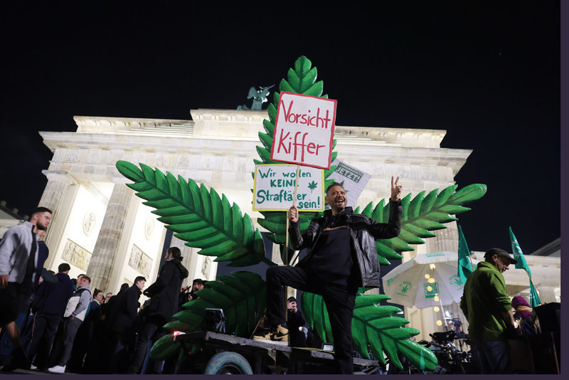 Niemcy: W Berlinie świętowano legalizację marihuany
