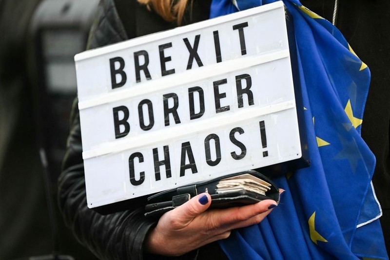 Brexit: Border checks within weeks on EU imports will push up food prices, warns retail chief