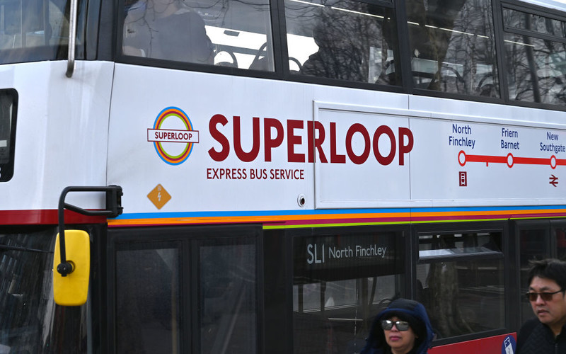 Burmistrz Londynu przedstawił plany rozbudowy sieci autobusów Superloop o linię "Bakerloop"