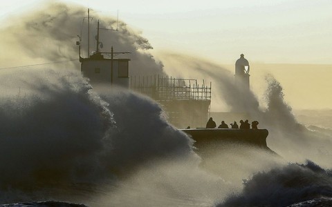 Snow, rain and wind warnings ahead of Storm Kathleen