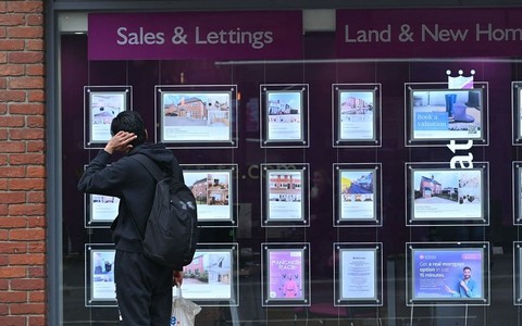 UK house prices fall for first time in six months