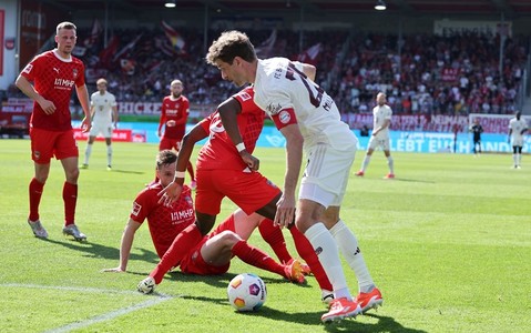 A sensational defeat for Bayern Munich. Bayer Leverkusen is one step away from the title