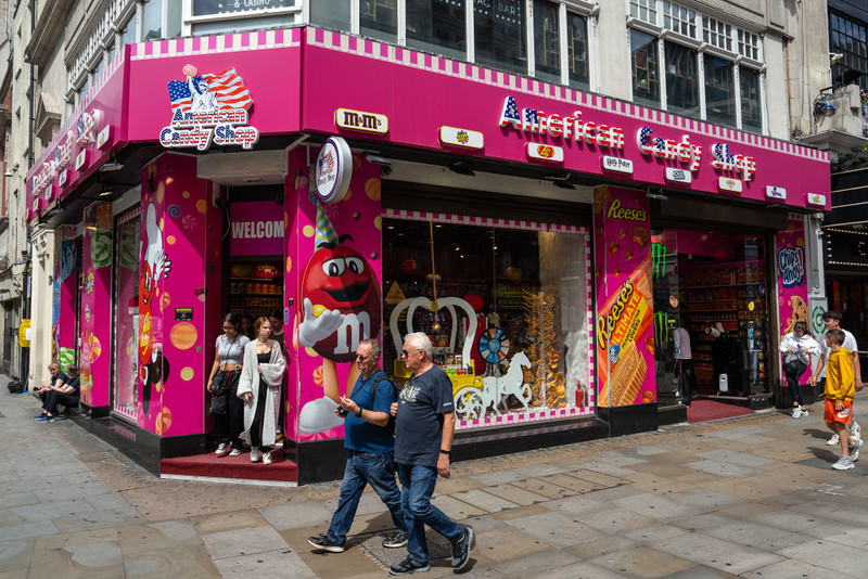 Przy Oxford Street ma powstać market spożywczy. To kolejny krok w walce ze sklepami ze słodyczami