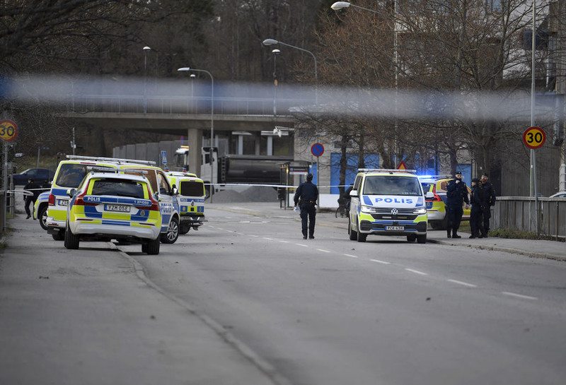 Sweden: Pole shot dead after drawing attention to a group of youths