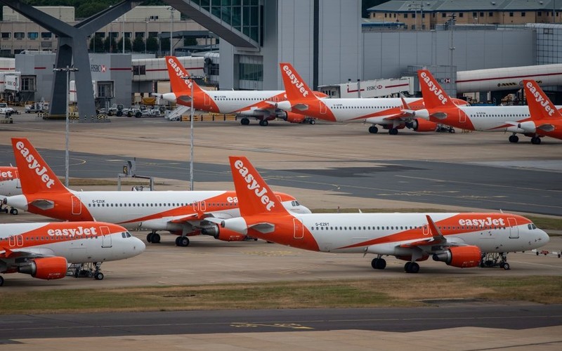 EasyJet cancels all UK flights to Israel for six months