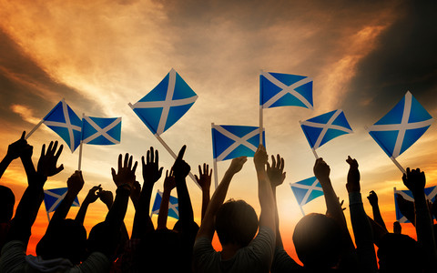 Sturgeon: Scotland will keep the pound and apply for full EU membership